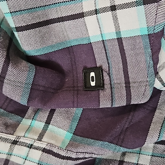 Oakley plaid button-up - Picture 6 of 7
